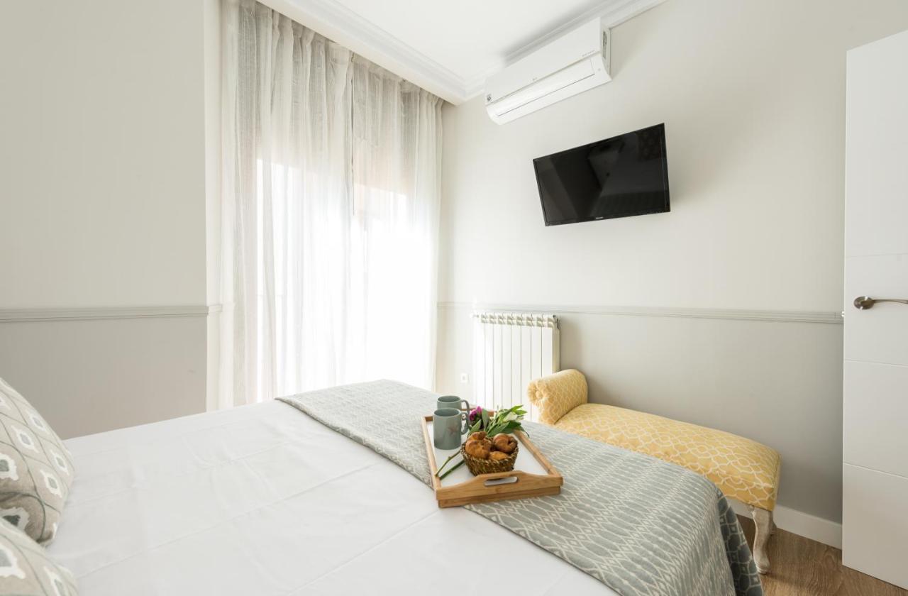 Cozy Apartment La Latina/Plaza Mayor マドリード エクステリア 写真