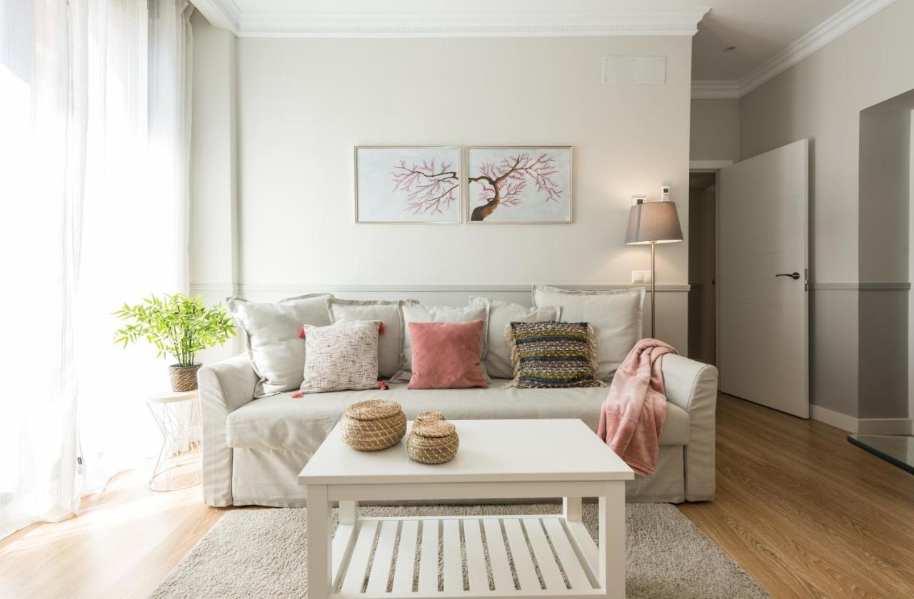 Cozy Apartment La Latina/Plaza Mayor マドリード エクステリア 写真