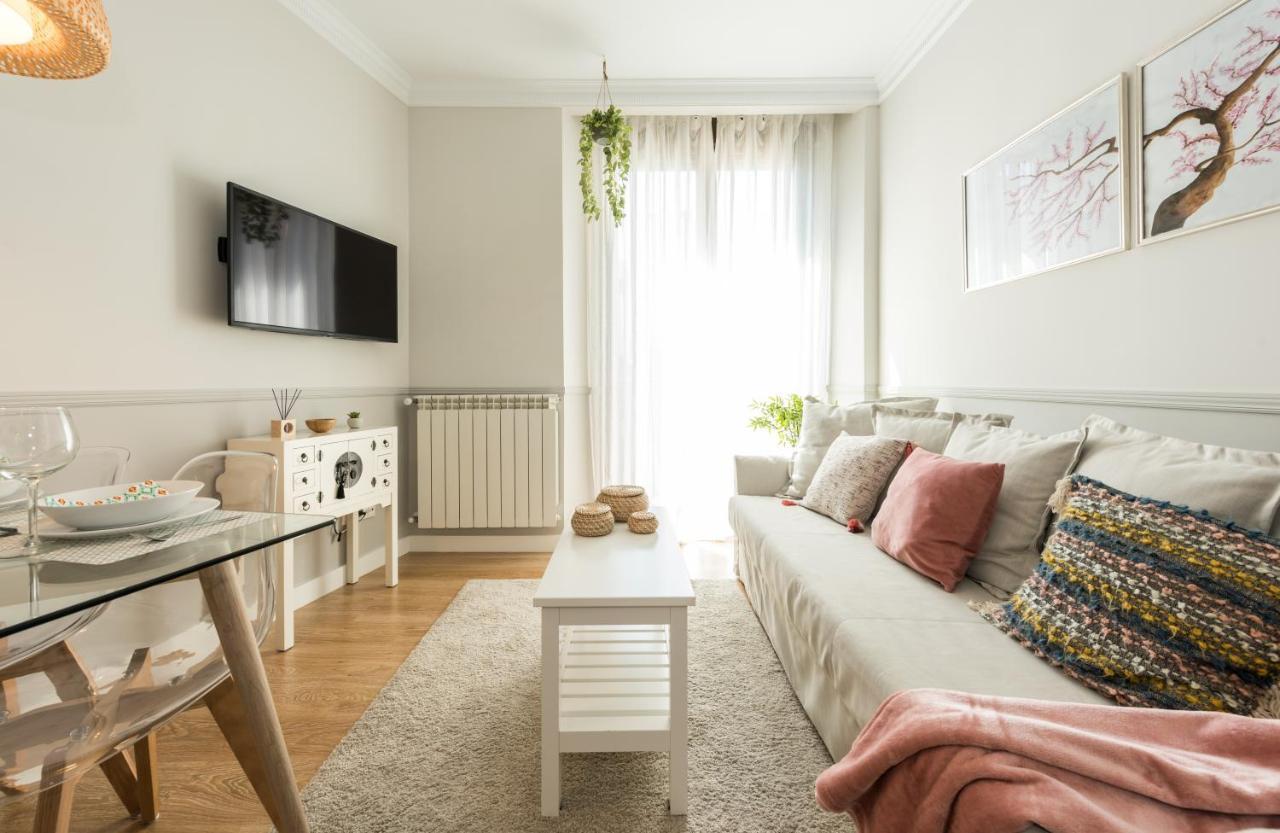 Cozy Apartment La Latina/Plaza Mayor マドリード エクステリア 写真